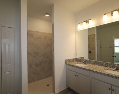 2952 Marine Grass Drive - Photo Thumbnail 14
