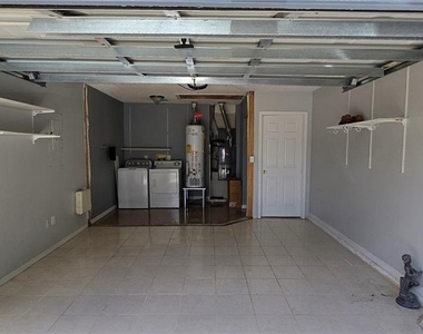 3412 Palm Beach Drive - Photo Thumbnail 17