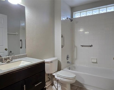 3412 Palm Beach Drive - Photo Thumbnail 12