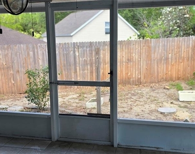 3412 Palm Beach Drive - Photo Thumbnail 10