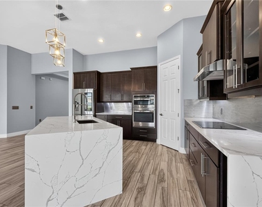 781 Windlass Court - Photo Thumbnail 12