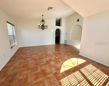 4627 Eaglet Lane - Photo Thumbnail 5