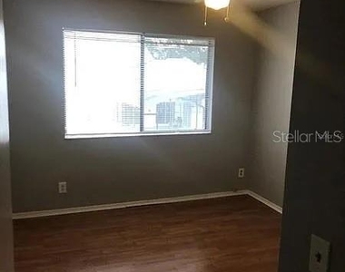 64 Silver Park Circle - Photo Thumbnail 13