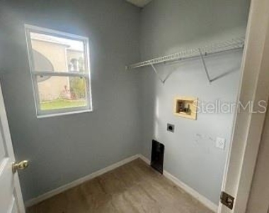 1407 Nelson Brook Way - Photo Thumbnail 10