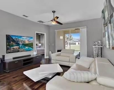 191 Club Villas Lane - Photo Thumbnail 8