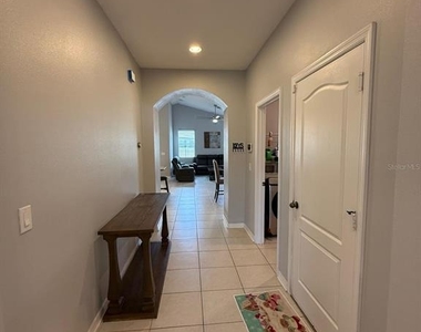 1165 Hilltop Place - Photo Thumbnail 14