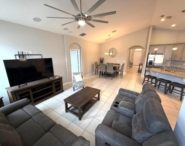 1165 Hilltop Place - Photo Thumbnail 6