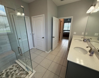 1165 Hilltop Place - Photo Thumbnail 31