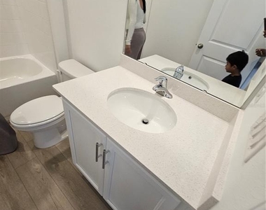 5746 Cattle Ranch Dr - Photo Thumbnail 15
