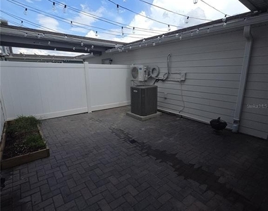 9740 Brown Burrow Street - Photo Thumbnail 2