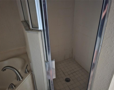 3201 Lake Marion Resort Circle - Photo Thumbnail 5