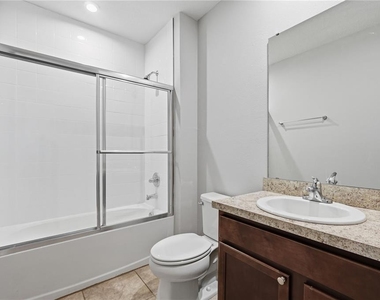 1530 Finnigan Circle - Photo Thumbnail 20