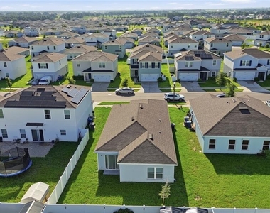 1530 Finnigan Circle - Photo Thumbnail 24