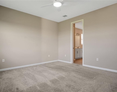 3324 Chicory Court - Photo Thumbnail 15