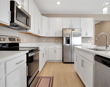 3324 Chicory Court - Photo Thumbnail 8