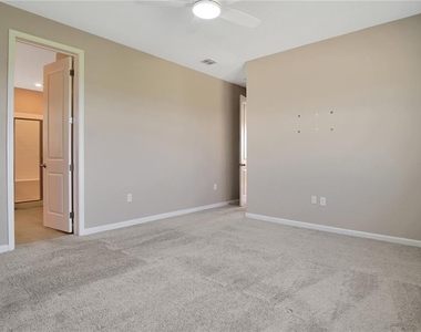 3324 Chicory Court - Photo Thumbnail 13