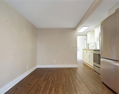 26 Forest Drive - Photo Thumbnail 6