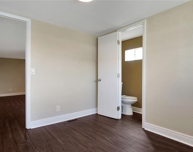 26 Forest Drive - Photo Thumbnail 11