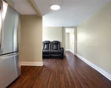 26 Forest Drive - Photo Thumbnail 7