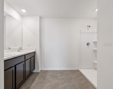 8686 Sw 44th Terrace - Photo Thumbnail 10