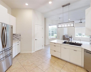 8328 Sw 84th Place Road - Photo Thumbnail 8