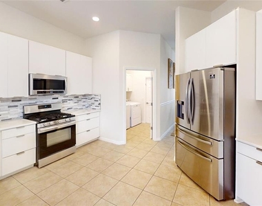8328 Sw 84th Place Road - Photo Thumbnail 10