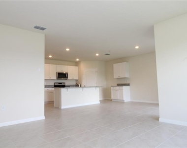 524 Talisi Loop - Photo Thumbnail 19