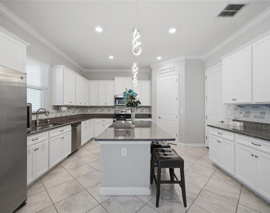 11419 Sunburst Marble Road - Photo Thumbnail 7