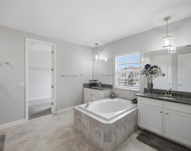 11419 Sunburst Marble Road - Photo Thumbnail 17
