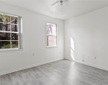 3428 Soho Street - Photo Thumbnail 11