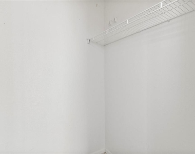 3428 Soho Street - Photo Thumbnail 10