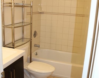 3294 S Semoran Boulevard - Photo Thumbnail 7