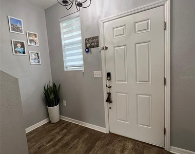 863 Grandin Street - Photo Thumbnail 30