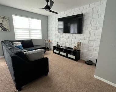 863 Grandin Street - Photo Thumbnail 11