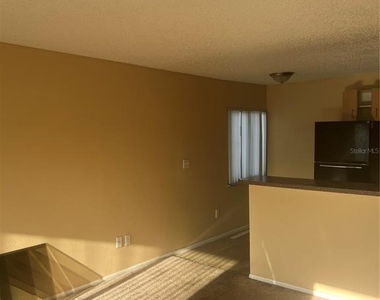 800 N Fiske Boulevard - Photo Thumbnail 2