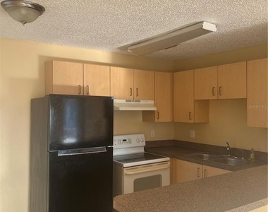 800 N Fiske Boulevard - Photo Thumbnail 4