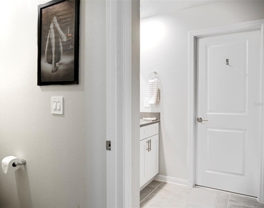 2949 Muller Oak Loop - Photo Thumbnail 16