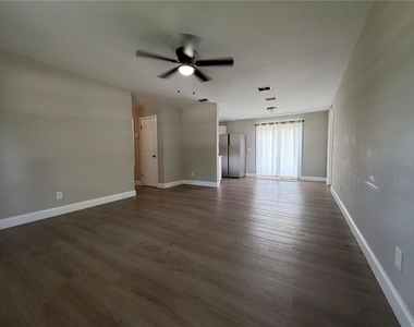 14109 Newcomb Avenue - Photo Thumbnail 3