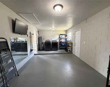 14109 Newcomb Avenue - Photo Thumbnail 11