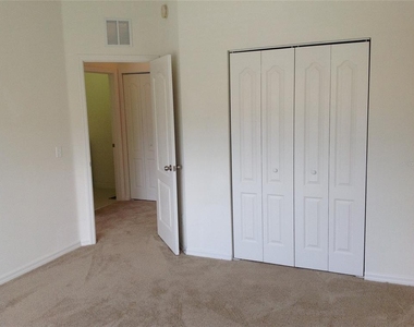 2300 Betsy Ross Lane - Photo Thumbnail 9