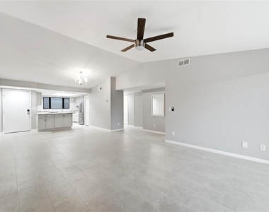 845 Ladyfish Avenue - Photo Thumbnail 18