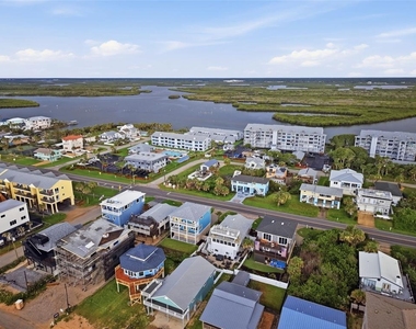 845 Ladyfish Avenue - Photo Thumbnail 9