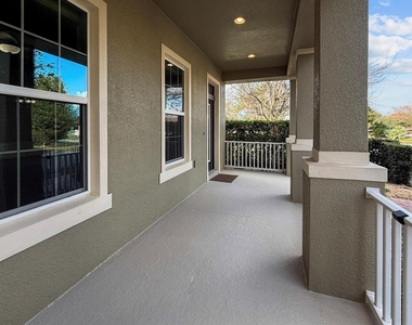 9306 Mira Valle Lane - Photo Thumbnail 7