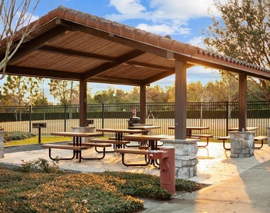 9306 Mira Valle Lane - Photo Thumbnail 45