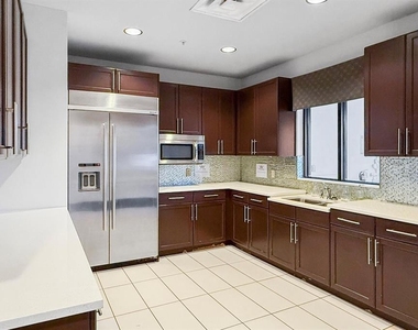9306 Mira Valle Lane - Photo Thumbnail 49