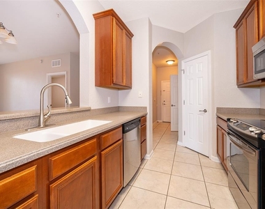 3338 Robert Trent Jones Drive - Photo Thumbnail 6