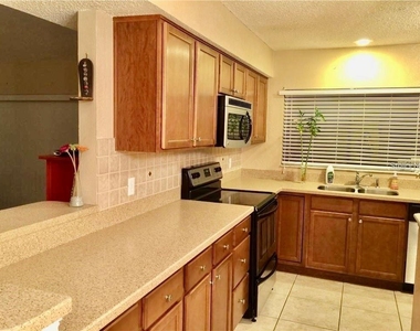 546 Cidermill Pl - Photo Thumbnail 6