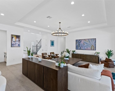 9445 Santorini Drive - Photo Thumbnail 7