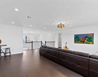 9445 Santorini Drive - Photo Thumbnail 27