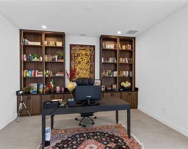 9445 Santorini Drive - Photo Thumbnail 21